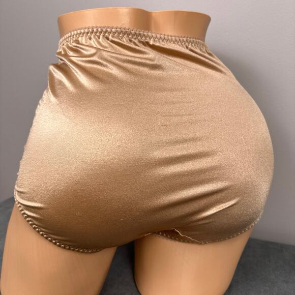 Vanity Fair Panty XL Second Skin Tan Beige 40301 Satin Briefs Shaper Panties - Picture 2 of 7